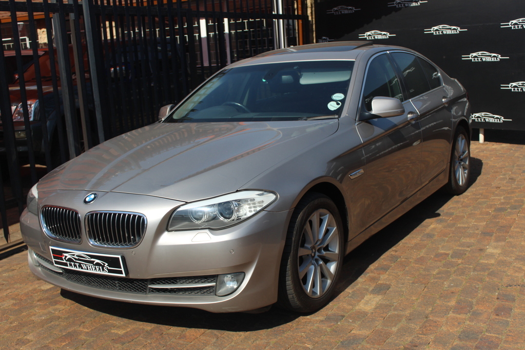 Thumbnail Image Thumbnail Image