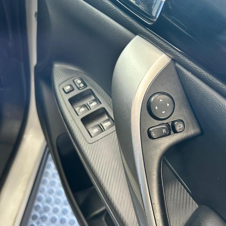 Thumbnail Image Thumbnail Image