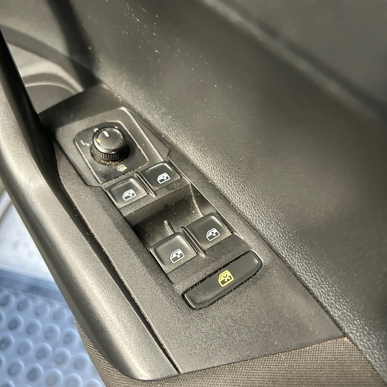 Thumbnail Image Thumbnail Image