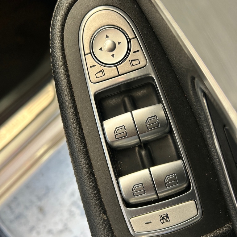 Thumbnail Image Thumbnail Image