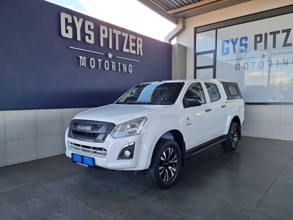 2020 Isuzu D-MAX D-MAX 300 HI-RIDER A/T D/C P/U photo