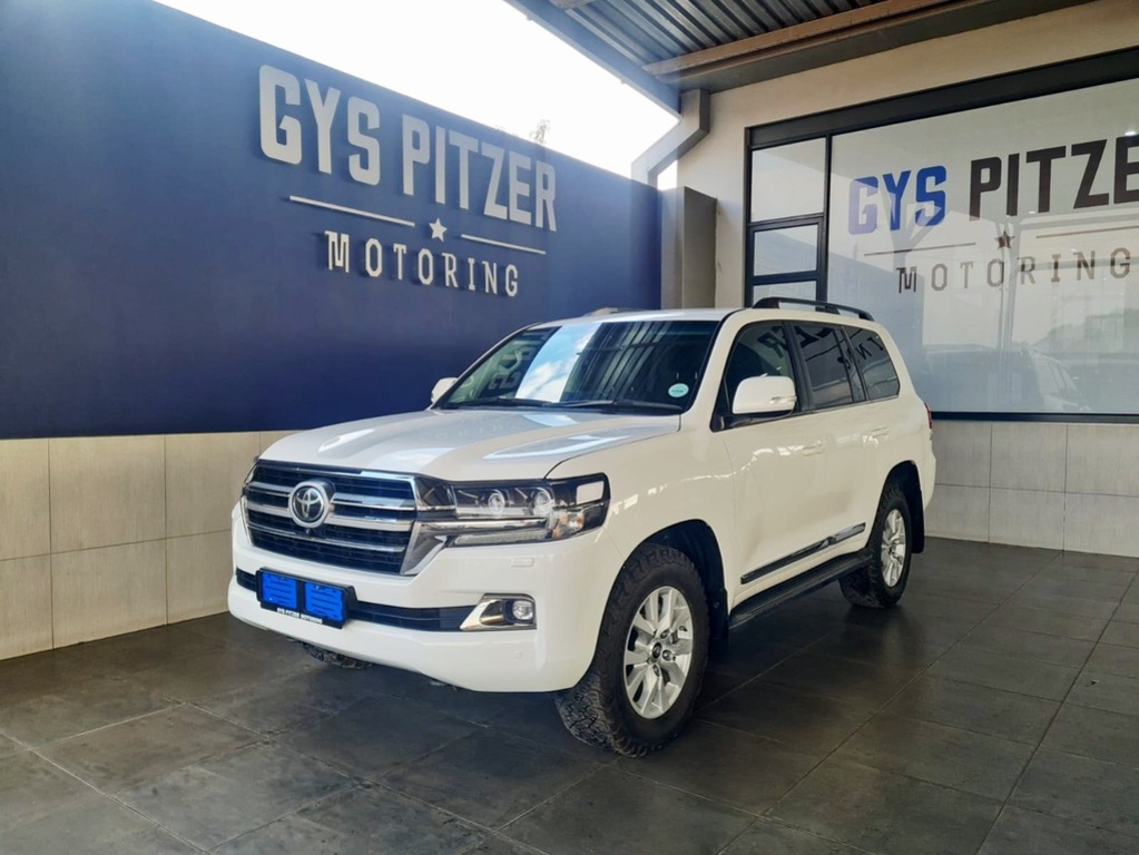 2019 Toyota LAND CRUISER 200 LAND CRUISER 200 V8 4.5D VX-R A/T photo