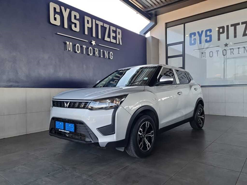 2024 MAHINDRA XUV300 XUV300 1.2T SE (W4)