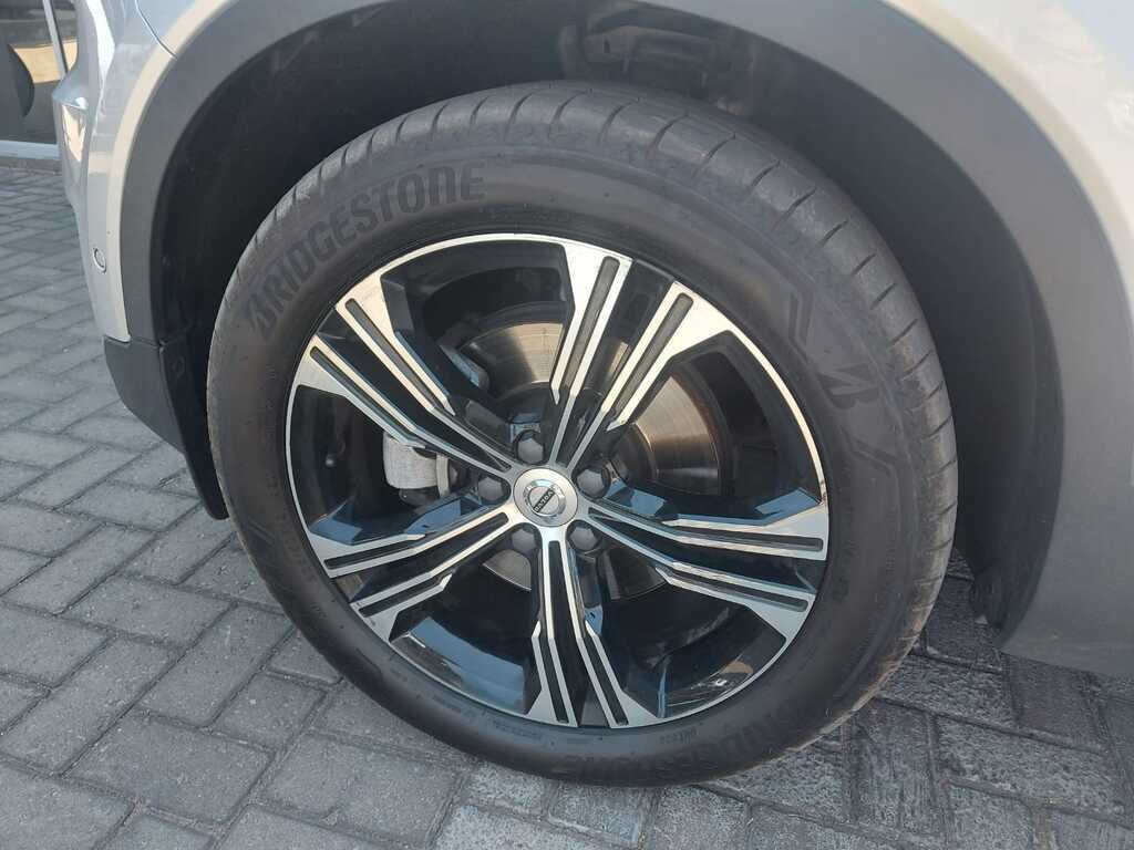 VOLVO XC40 XC40 D4 INSCRIPTION AWD GEARTRONIC - 8
