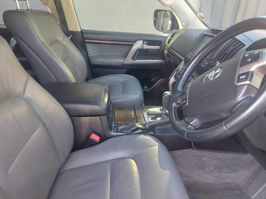 TOYOTA LAND CRUISER LAND CRUISER 200 V8 TD VX A/T