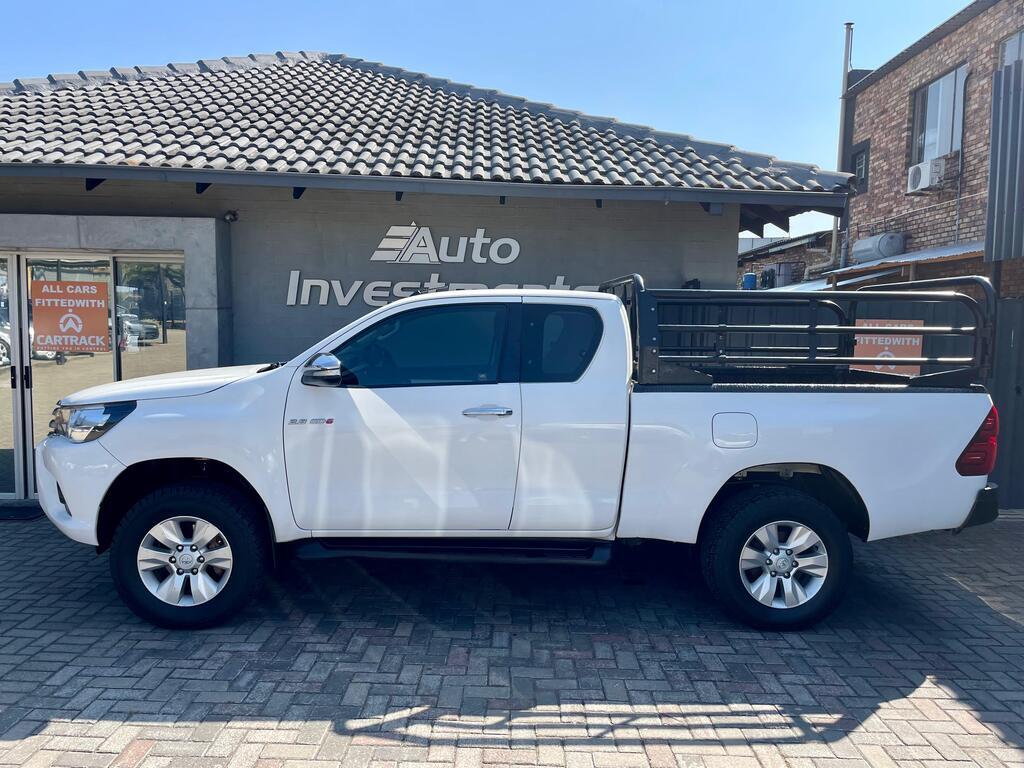 TOYOTA HILUX HILUX 2.8 GD-6 RAIDER 4X4 P/U E/CAB - 8