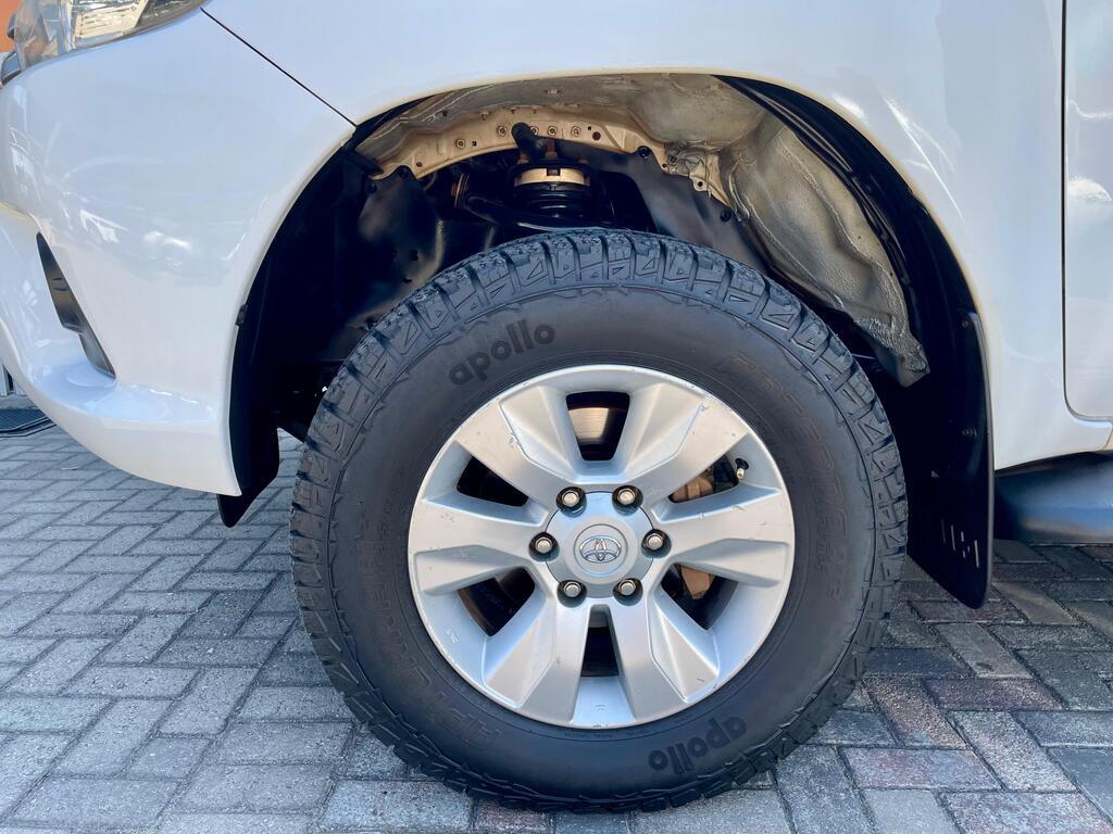 TOYOTA HILUX HILUX 2.8 GD-6 RAIDER 4X4 P/U E/CAB - 9