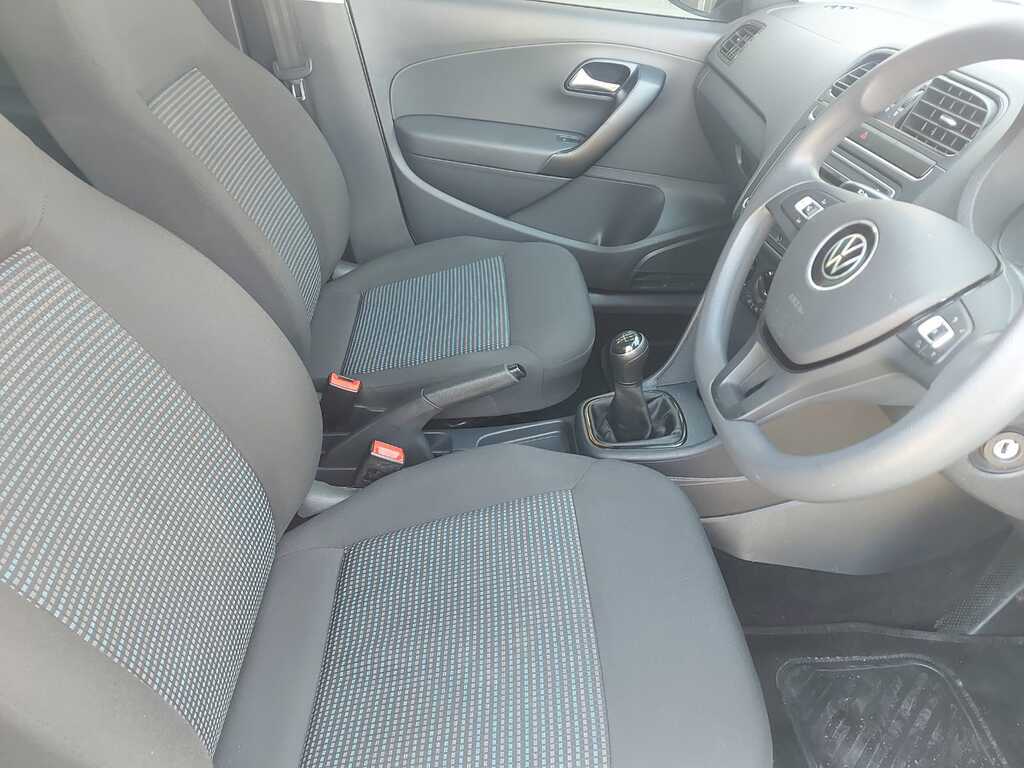 VOLKSWAGEN POLO VIVO POLO VIVO 1.4 COMFORTLINE (5DR)