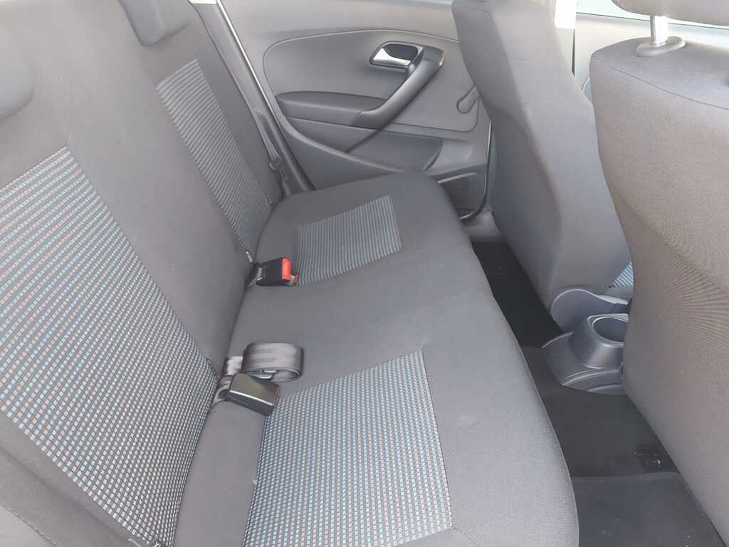 VOLKSWAGEN POLO VIVO POLO VIVO 1.4 COMFORTLINE (5DR)