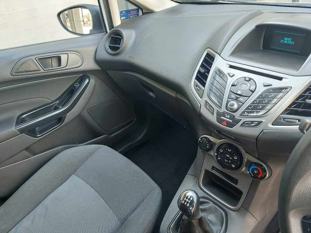 FORD FIESTA FIESTA 1.4 AMBIENTE 5 Dr