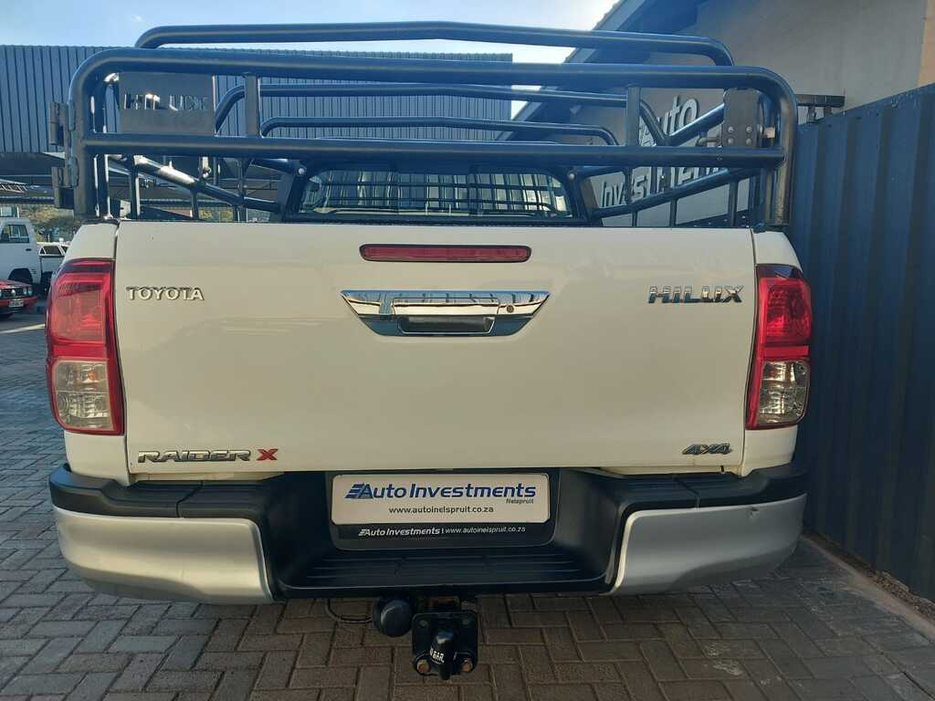 TOYOTA HILUX HILUX 2.4 GD-6 SRX P/U D/C 4X4