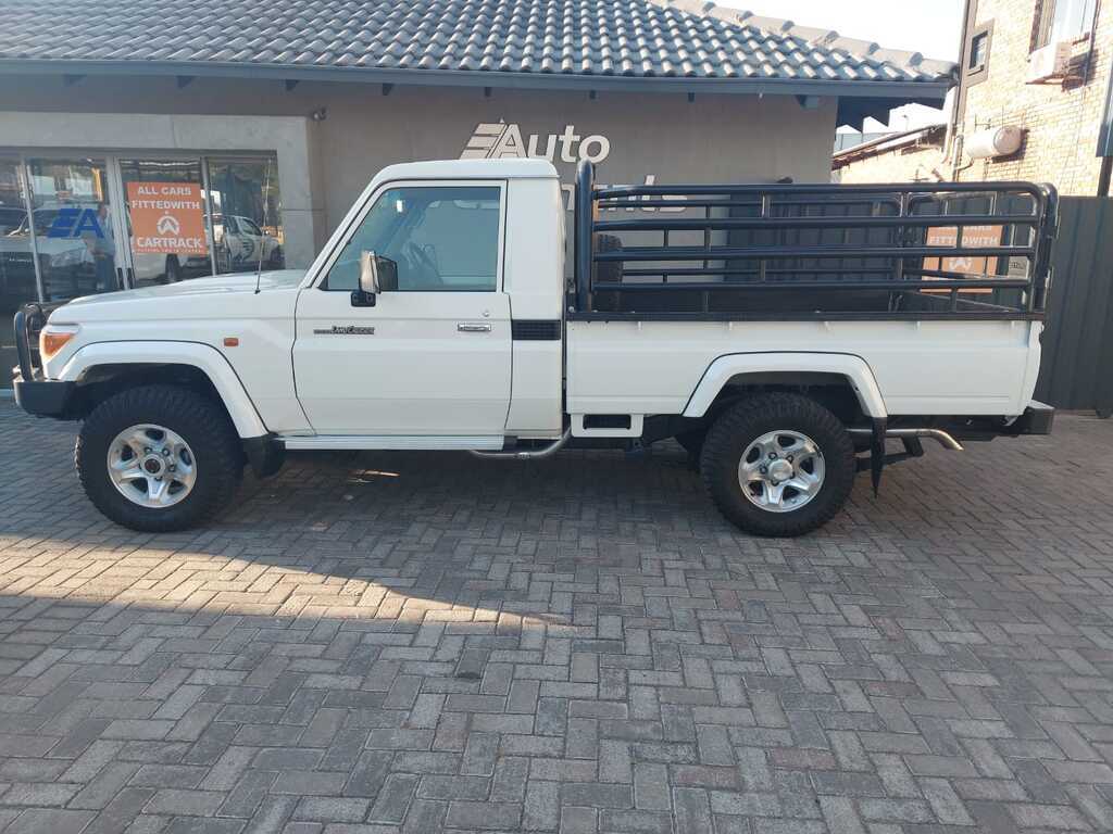 TOYOTA LAND CRUISER PICK UP LAND CRUISER 79 4.5D P/U S/C