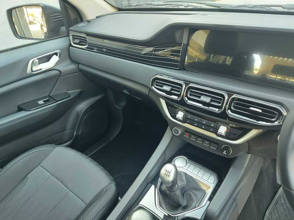 FOTON Tunland TUNLAND 2.0T G7 ELITE P/U D/C