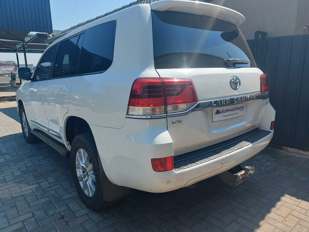 TOYOTA LAND CRUISER LANDCRUISER 200 V8 4.5D VX A/T
