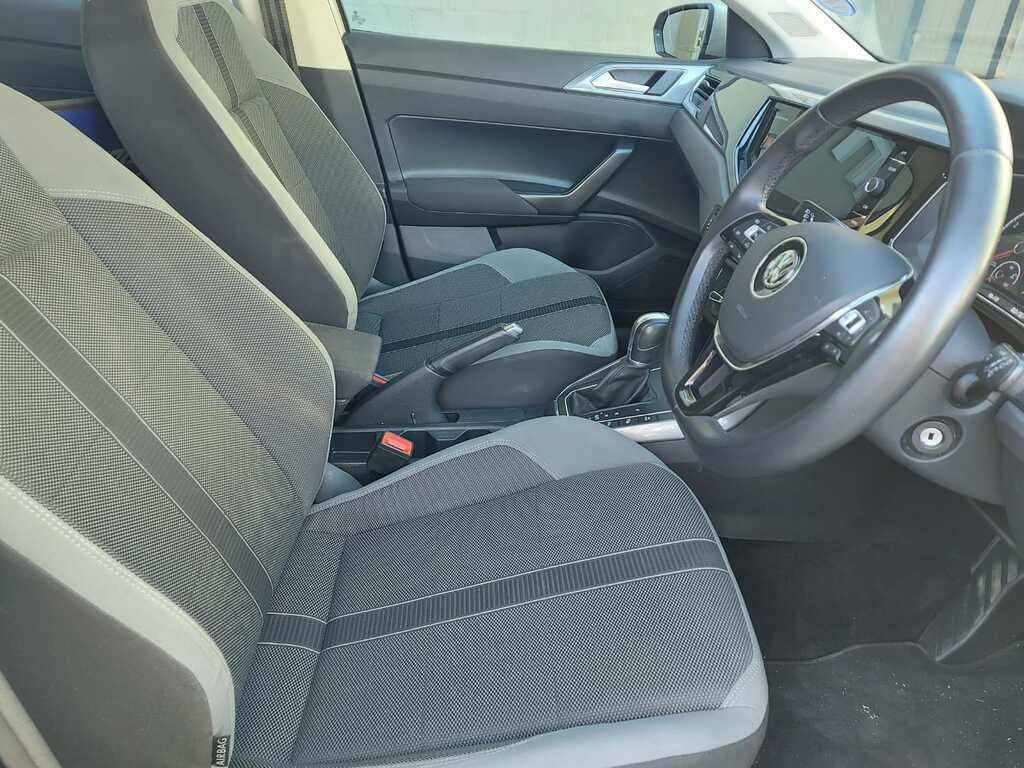 VOLKSWAGEN POLO POLO 1.0 TSI HIGHLINE DSG (85KW)