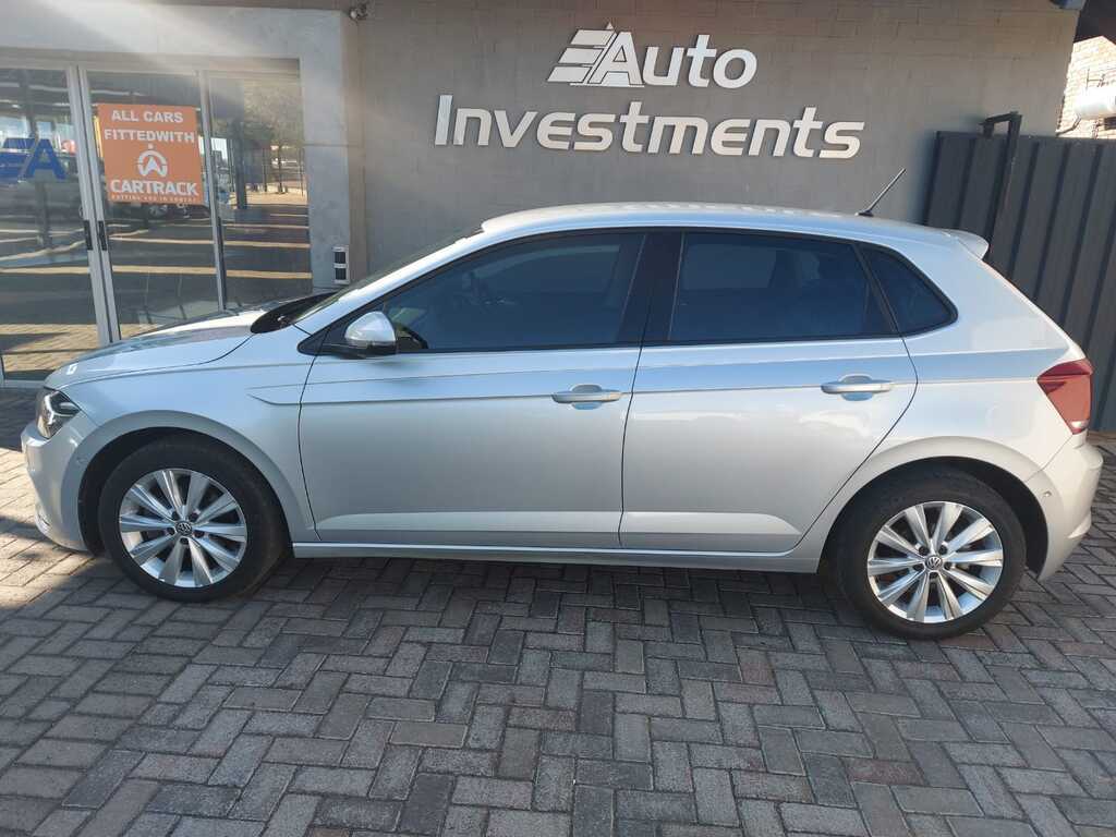 VOLKSWAGEN POLO POLO 1.0 TSI HIGHLINE DSG (85KW)