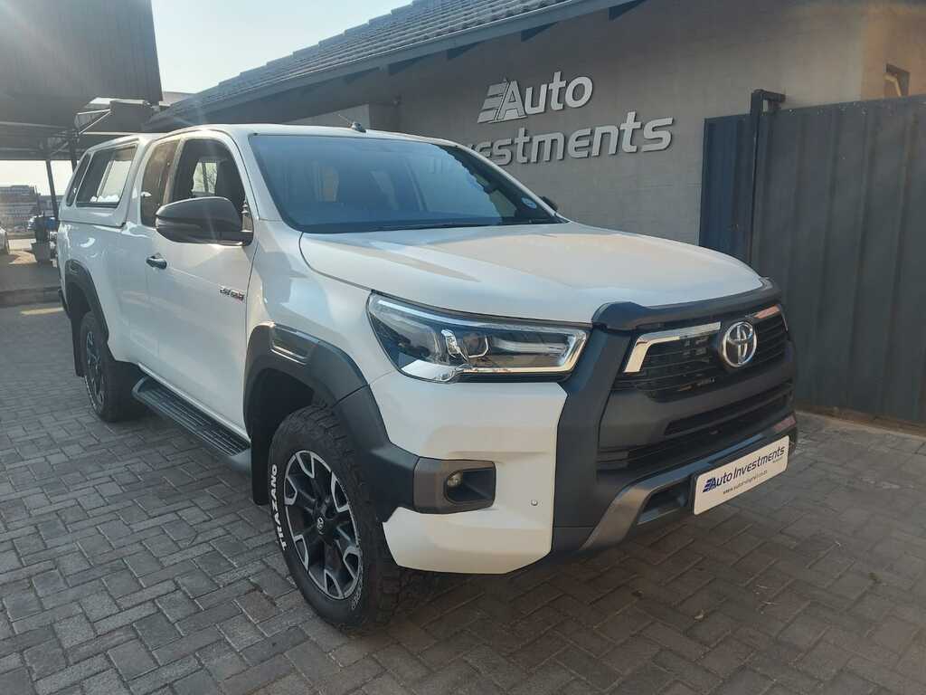 TOYOTA HILUX HILUX 2.8 GD-6 RB LEGEND 4X4 A/T P/U E/CAB