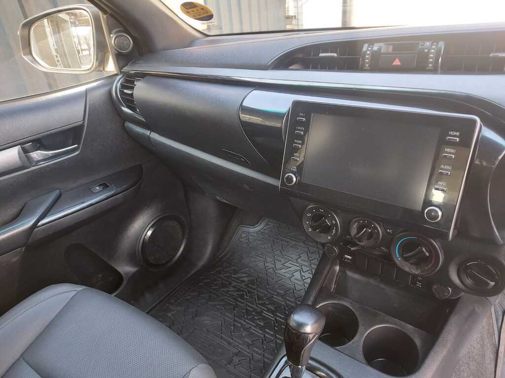 TOYOTA HILUX HILUX 2.8 GD-6 RB LEGEND 4X4 A/T P/U E/CAB
