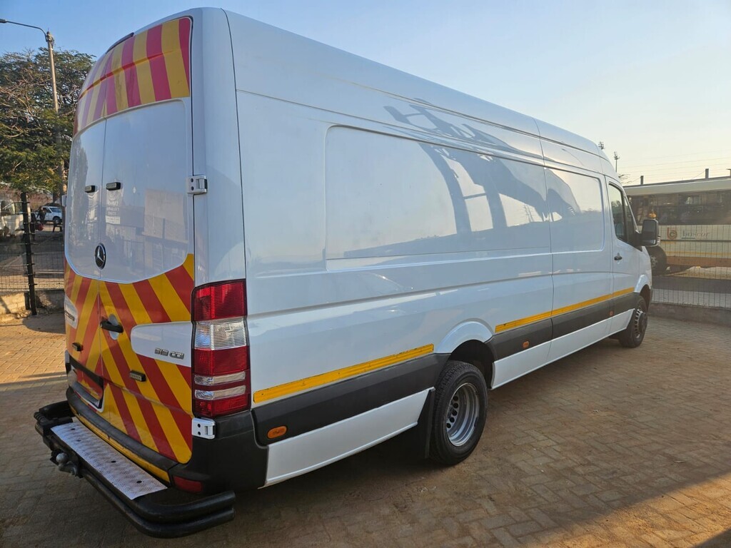 MERCEDES-BENZ SPRINTER SPRINTER 519 CDI F/C P/V
