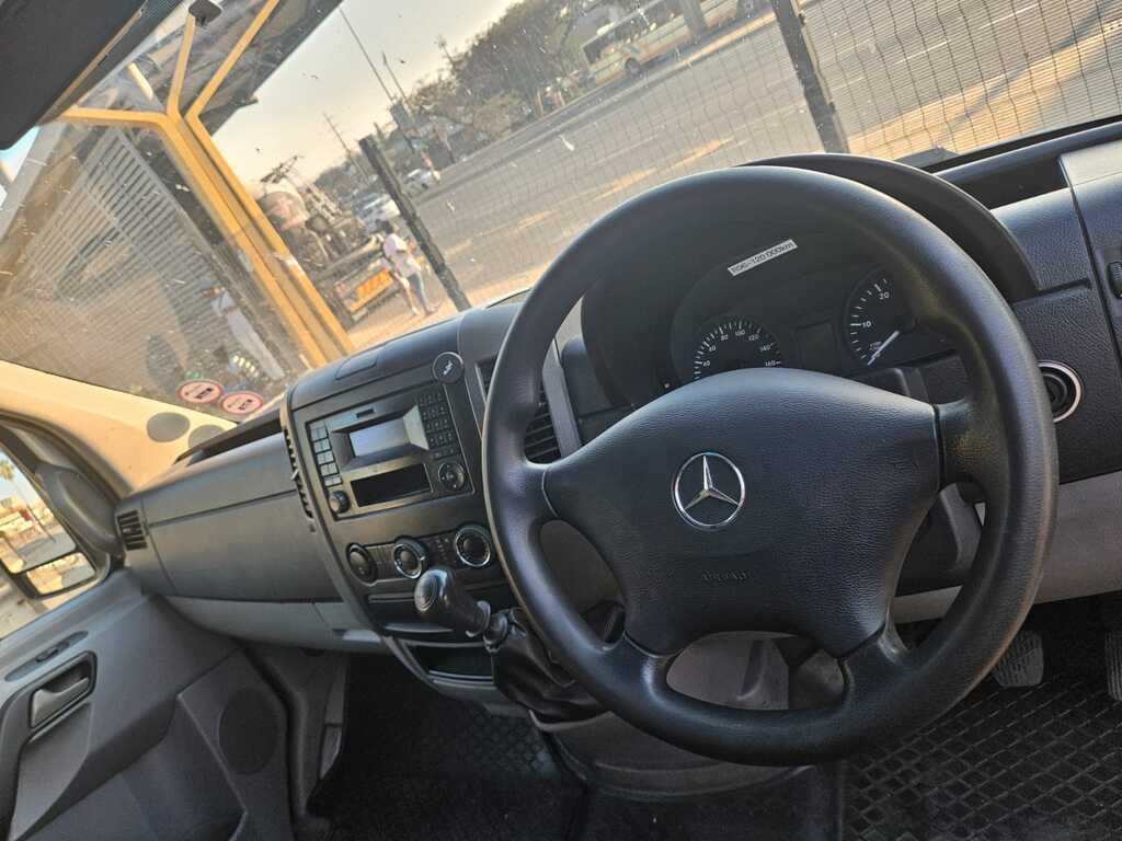 MERCEDES-BENZ SPRINTER SPRINTER 519 CDI F/C P/V