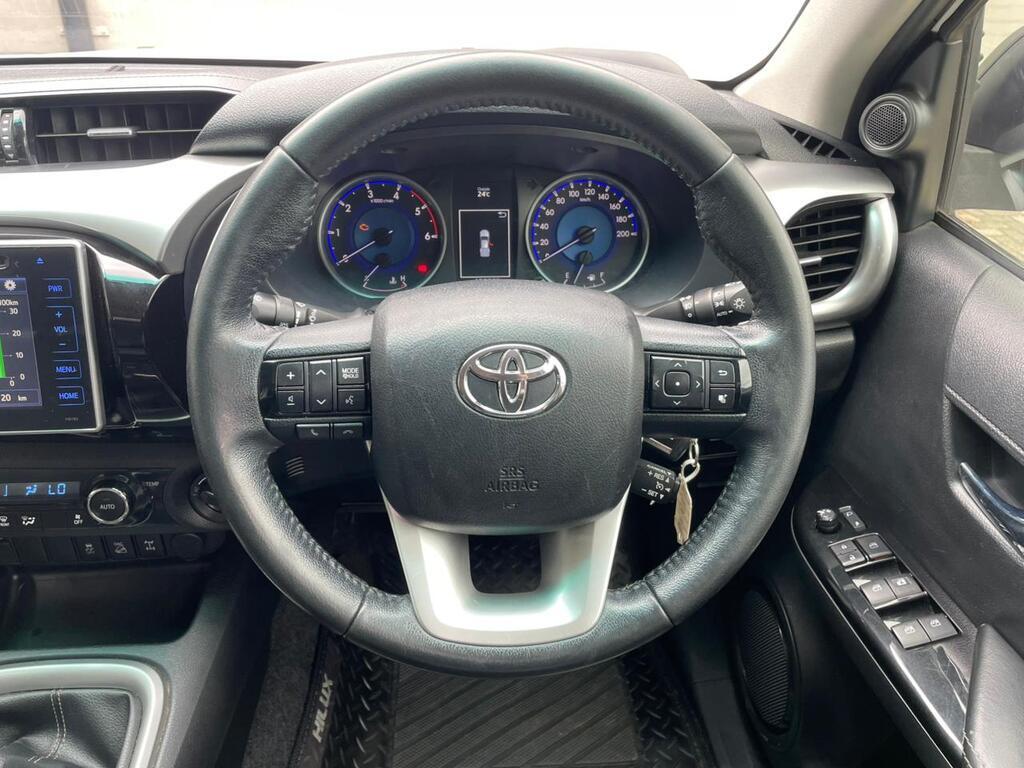 TOYOTA HILUX HILUX 2.8 GD-6 RAIDER 4X4 P/U D/C