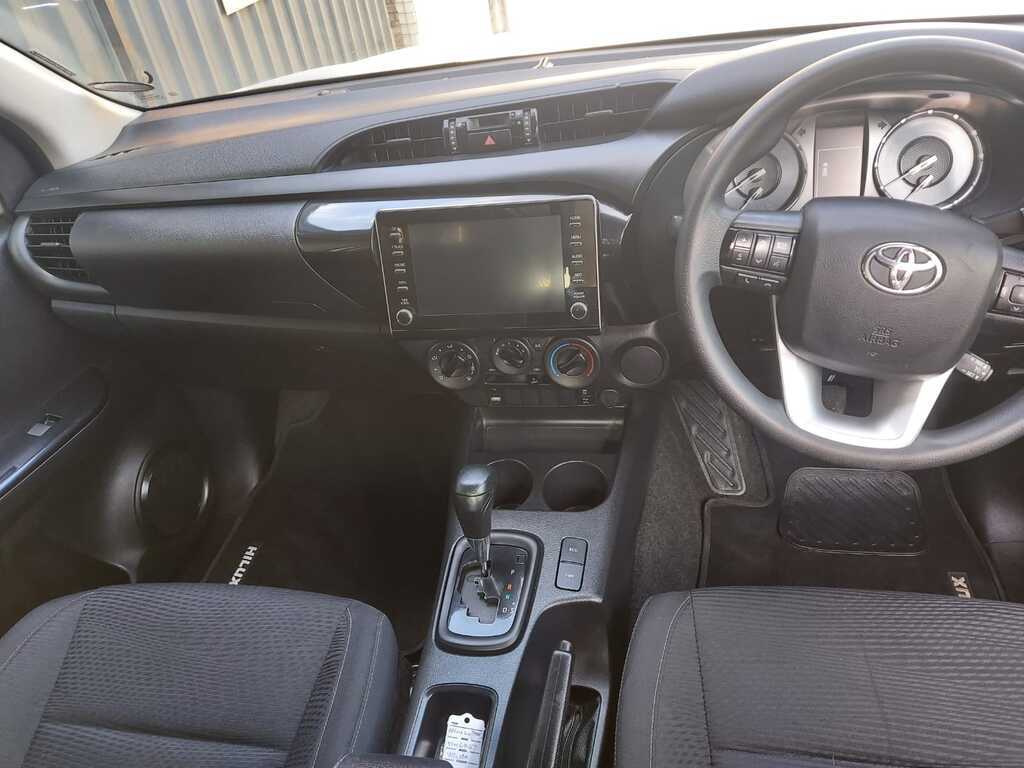 TOYOTA HILUX HILUX 2.4 GD-6 RB RAIDER A/T P/U E/CAB - 8
