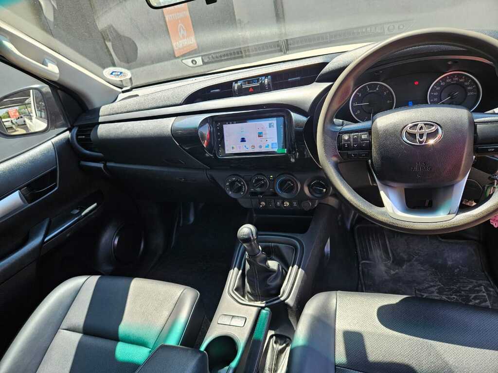 TOYOTA HILUX HILUX 2.4 GD-6 SR 4X4 P/U S/C