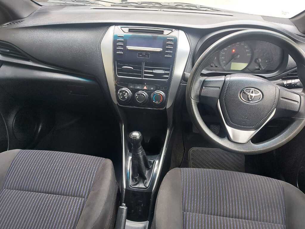 TOYOTA YARIS YARIS 1.5 Xi 5Dr - 8