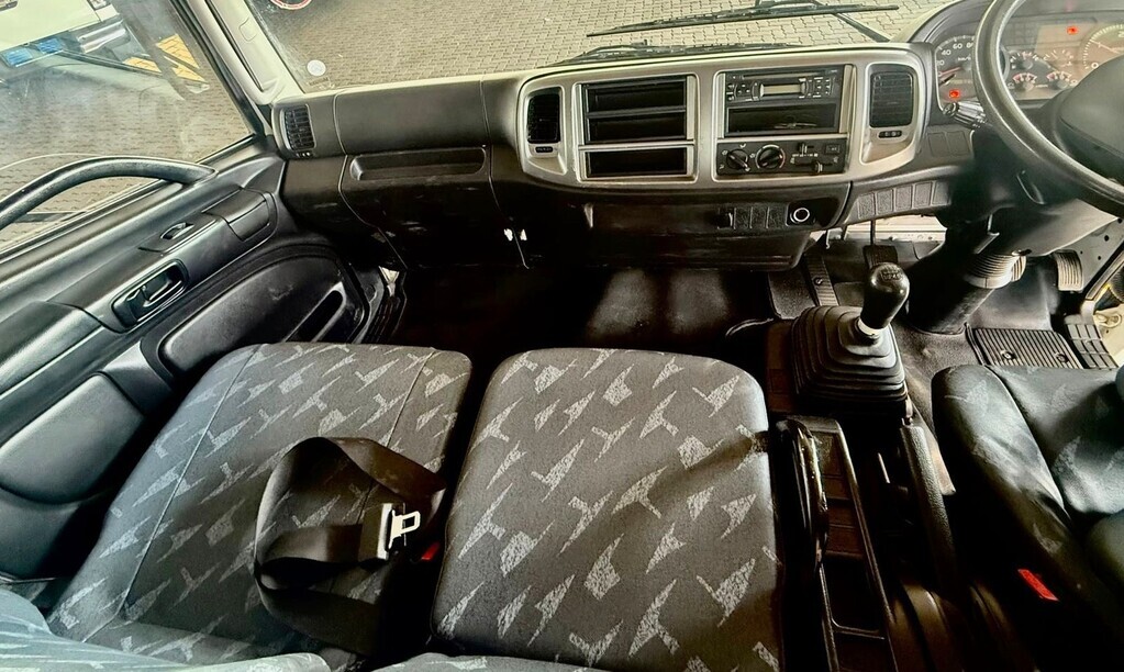 HINO 500 SERIES 500 1018 (5AT/5EP) 4X2 F/C C/C