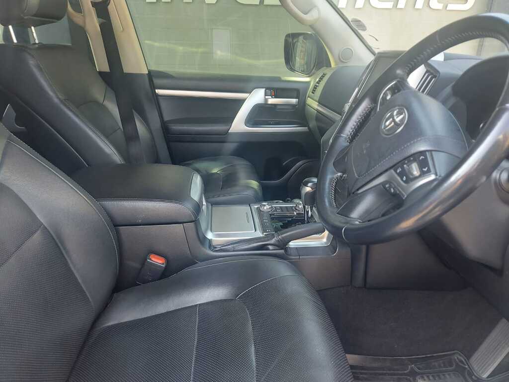TOYOTA LAND CRUISER LAND CRUISER 200 V8 4.5D VX-R A/T