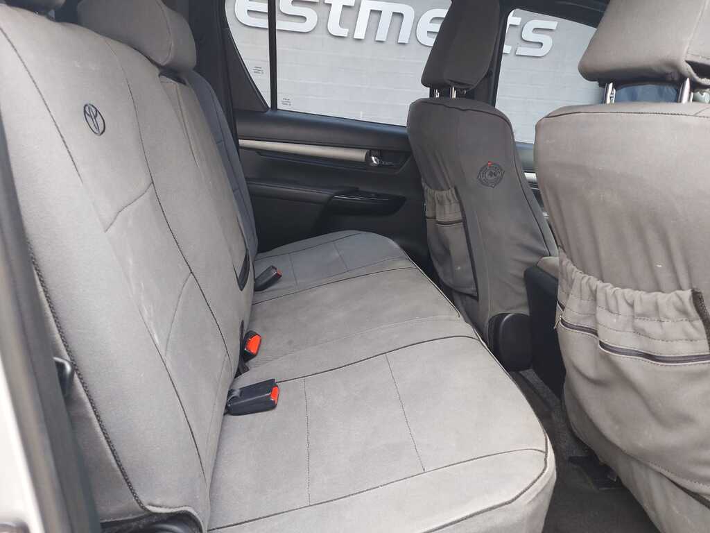 TOYOTA HILUX HILUX 2.8 GD-6 RB LEGEND 4X4 A/T P/U D/C - 11