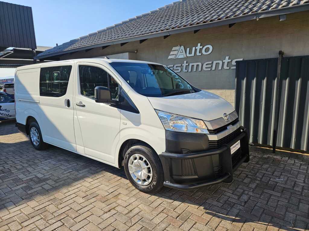 TOYOTA QUANTUM QUANTUM 2.8 LWB CREWCAB F/C P/V