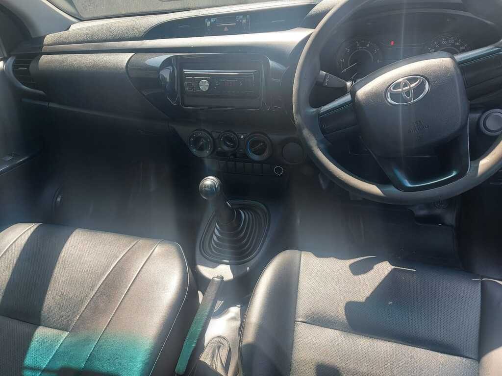 TOYOTA HILUX HILUX 2.4 GD A/C P/U S/C
