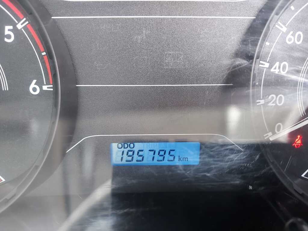 TOYOTA HILUX HILUX 2.4 GD A/C P/U S/C - 11