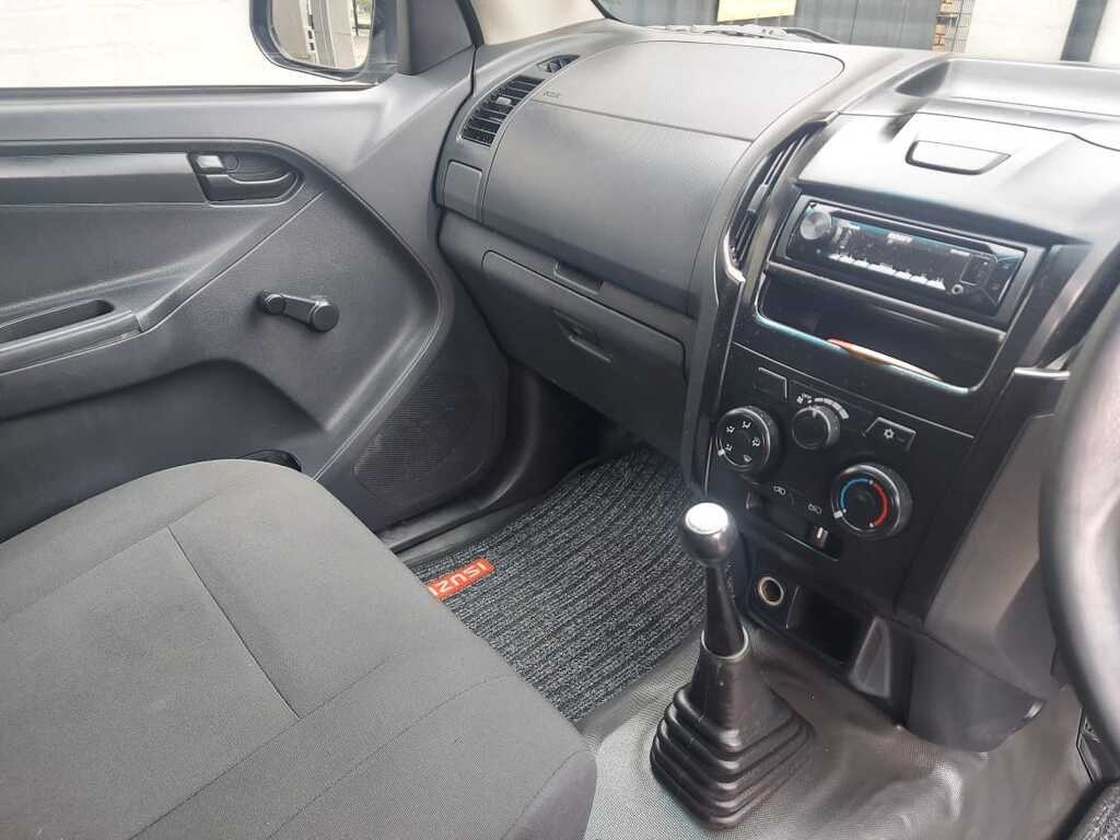 ISUZU D-MAX D-MAX 250C FLEETSIDE S/C P/U - 10