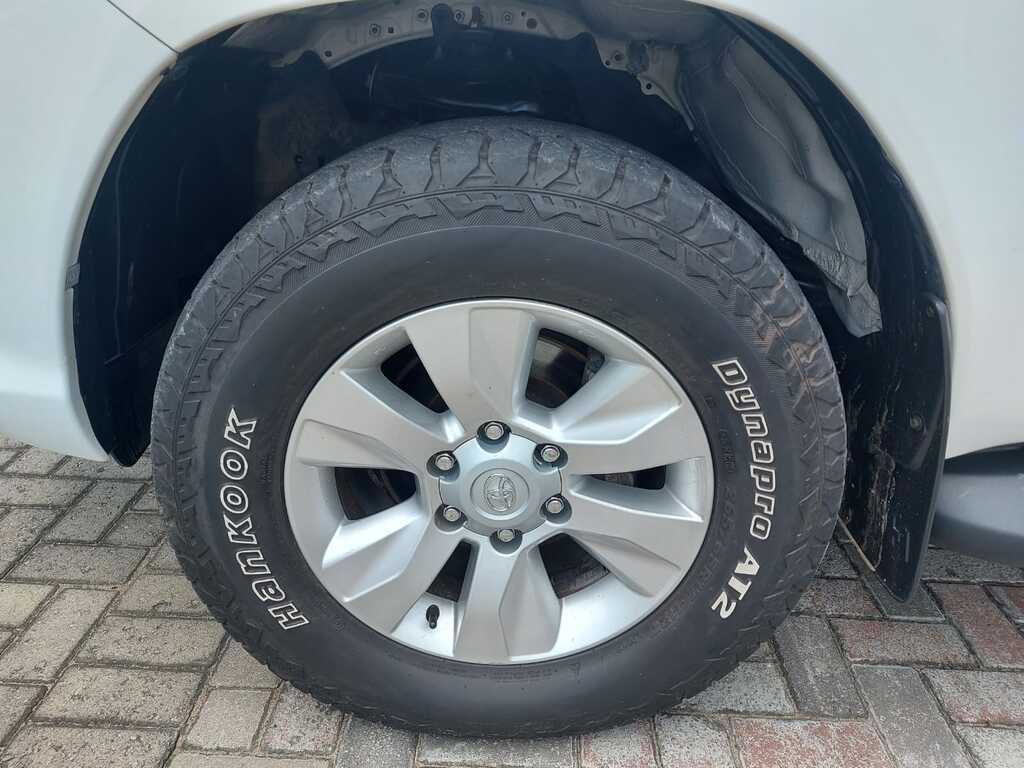 TOYOTA HILUX HILUX 2.8 GD-6 RAIDER 4X4 A/T P/U D/C