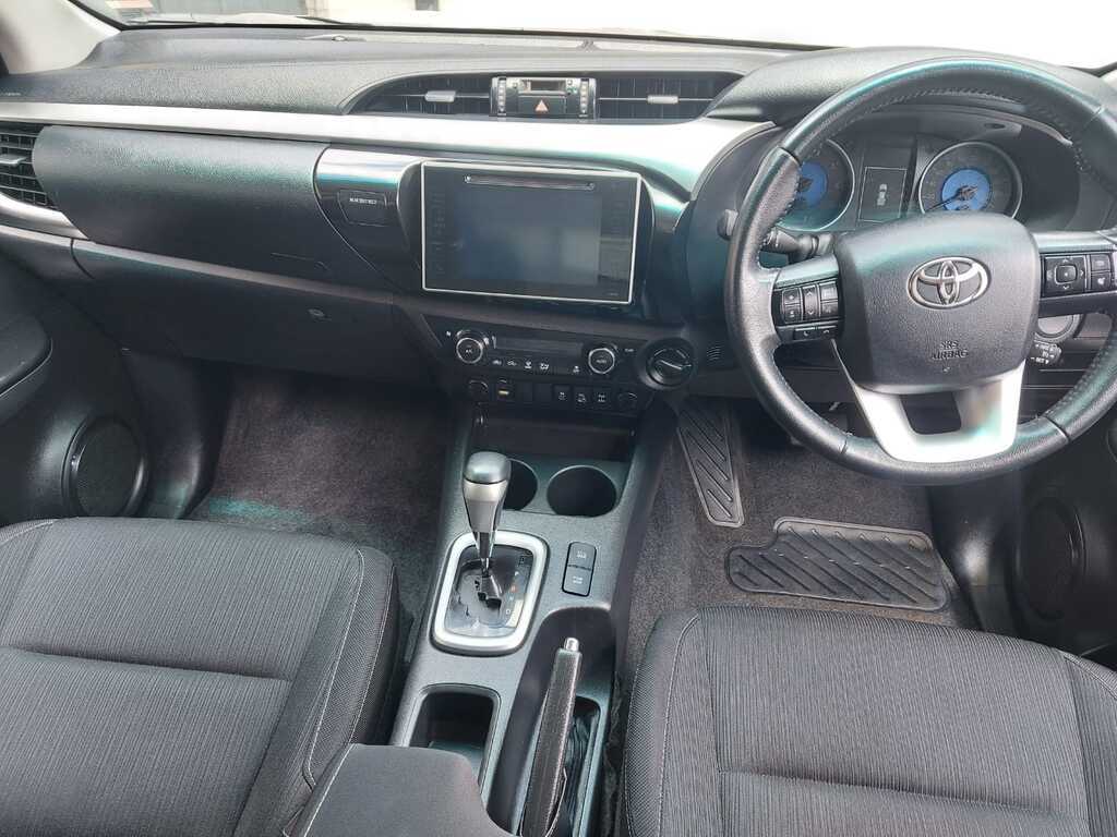 TOYOTA HILUX HILUX 2.8 GD-6 RAIDER 4X4 A/T P/U D/C