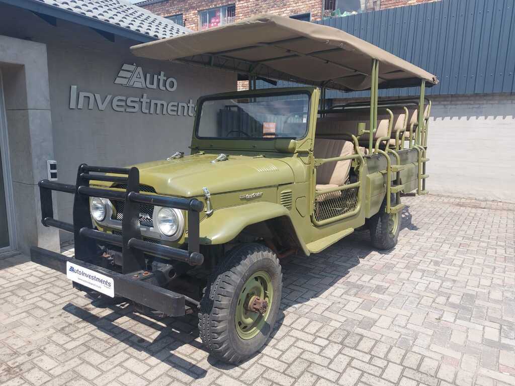 TOYOTA LAND CRUISER PICK UP LAND CRUISER DIESEL P/U S/C - 1