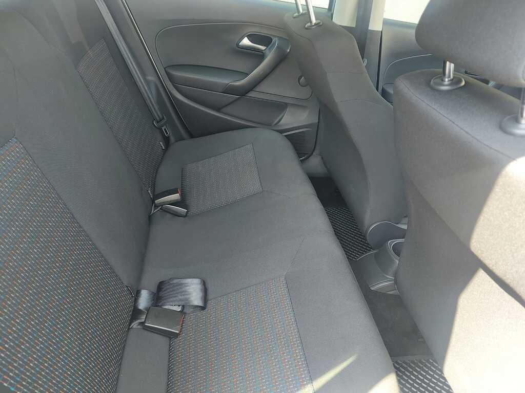 VOLKSWAGEN POLO VIVO POLO VIVO 1.4 TRENDLINE (5DR)