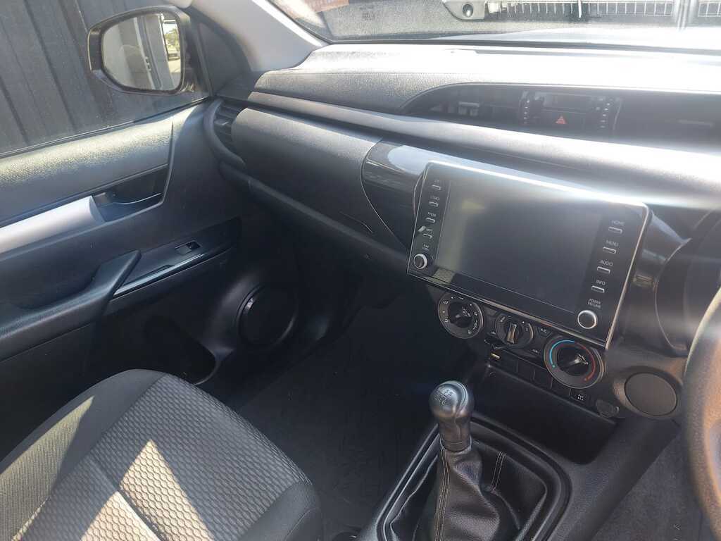 TOYOTA HILUX HILUX 2.4 GD-6 RB RAIDER P/U S/C
