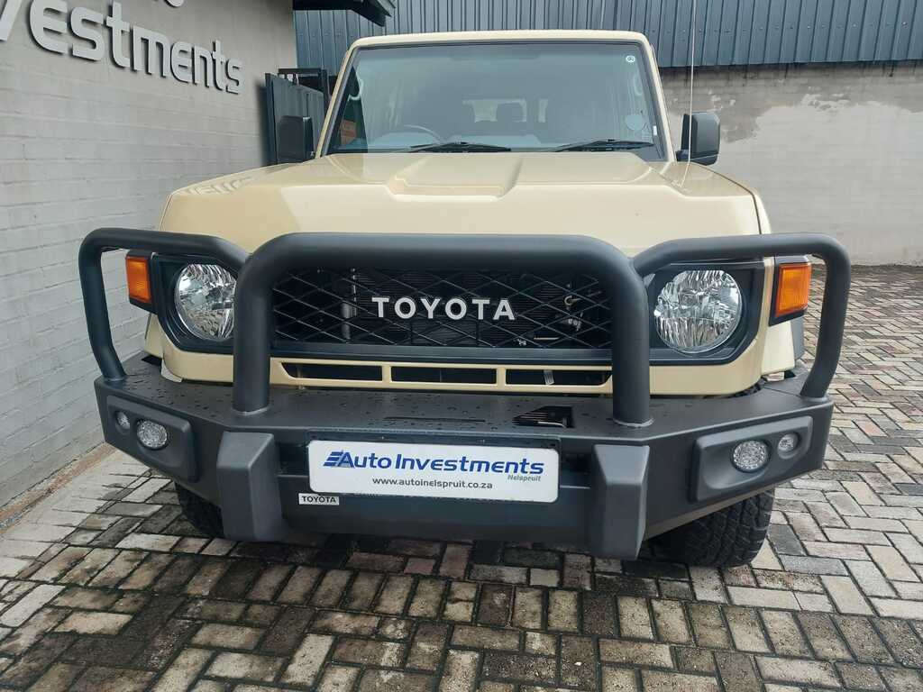 TOYOTA LAND CRUISER 70 LANDCRUISER 76 2.8 GD-6 S/W A/T - 2