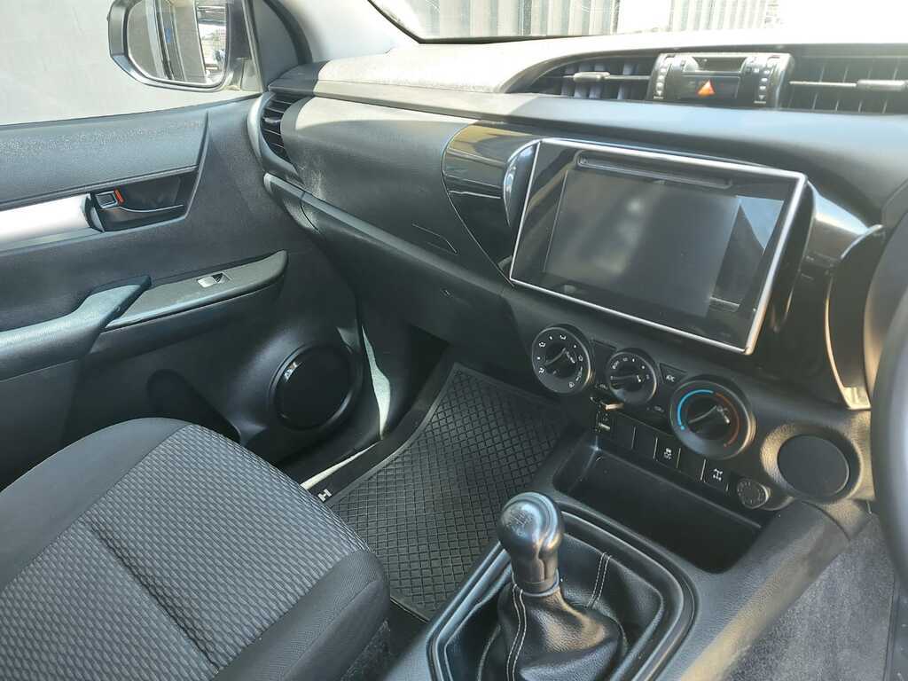 TOYOTA HILUX HILUX 2.4 GD-6 RB SRX P/U S/C
