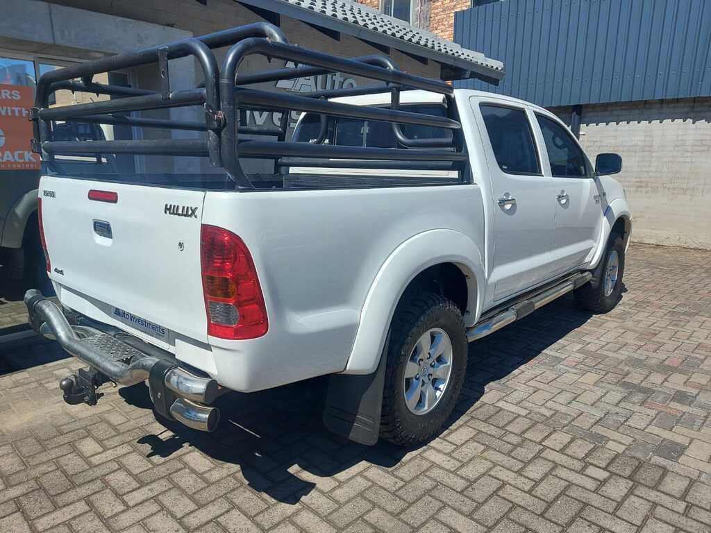 TOYOTA HILUX HILUX 3.0 D-4D RAIDER 4X4 A/T P/U D/C