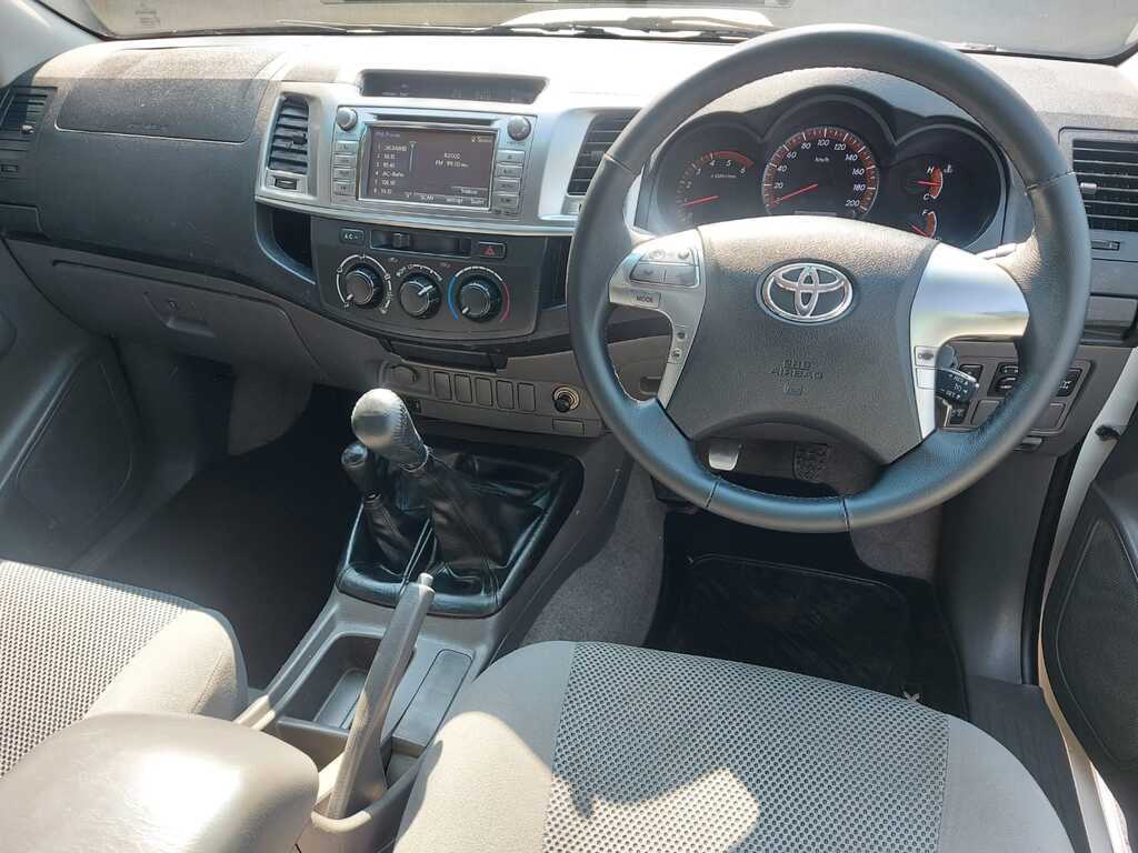 TOYOTA HILUX HILUX 3.0D-4D RAIDER XTRA CAB 4X4 P/U S/C