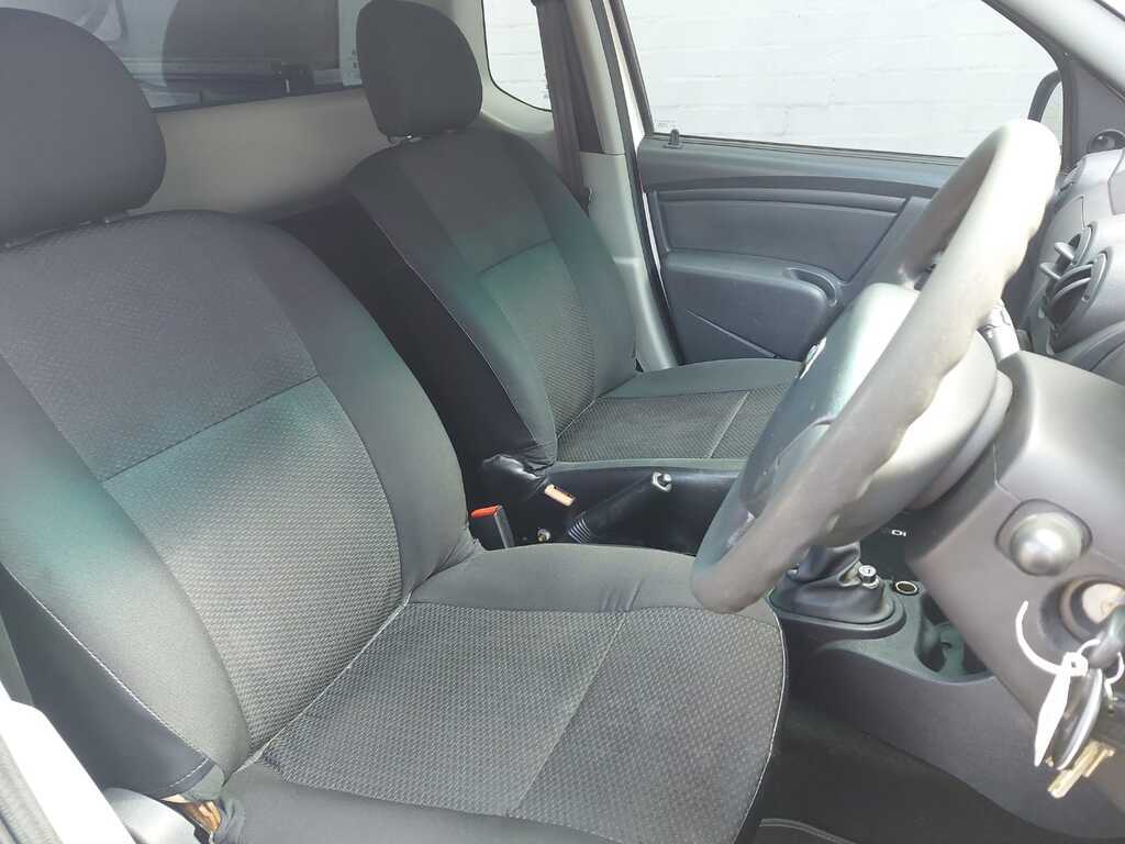 NISSAN NP200 NP200 1.6  A/C SAFETY PACK P/U S/C - 15