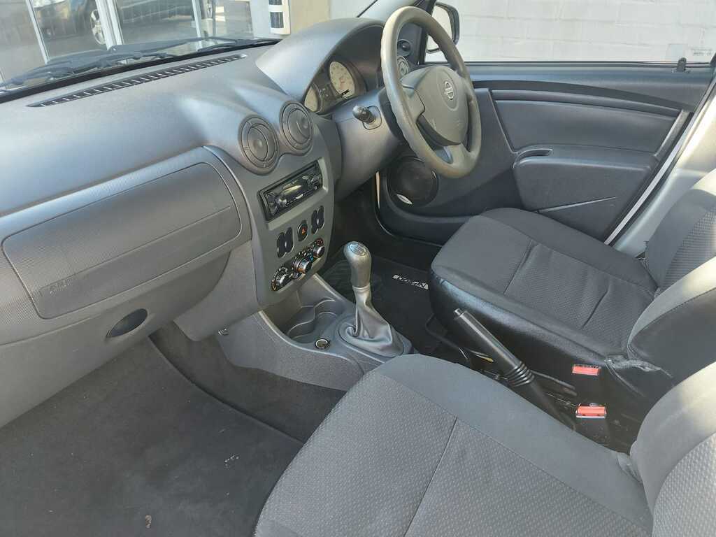 NISSAN NP200 NP200 1.6  A/C SAFETY PACK P/U S/C - 17