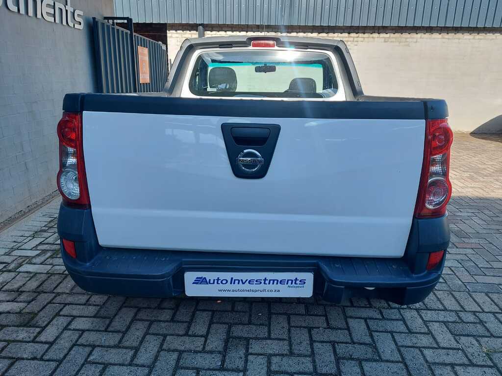 NISSAN NP200 NP200 1.6  A/C SAFETY PACK P/U S/C - 6