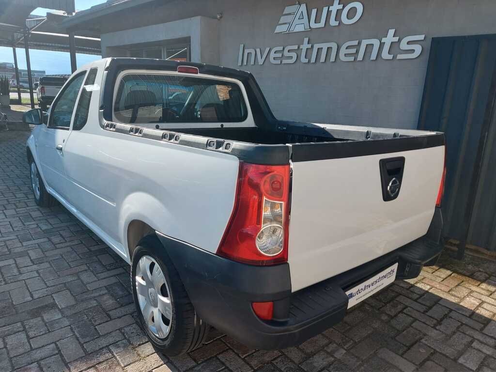 NISSAN NP200 NP200 1.6  A/C SAFETY PACK P/U S/C - 7