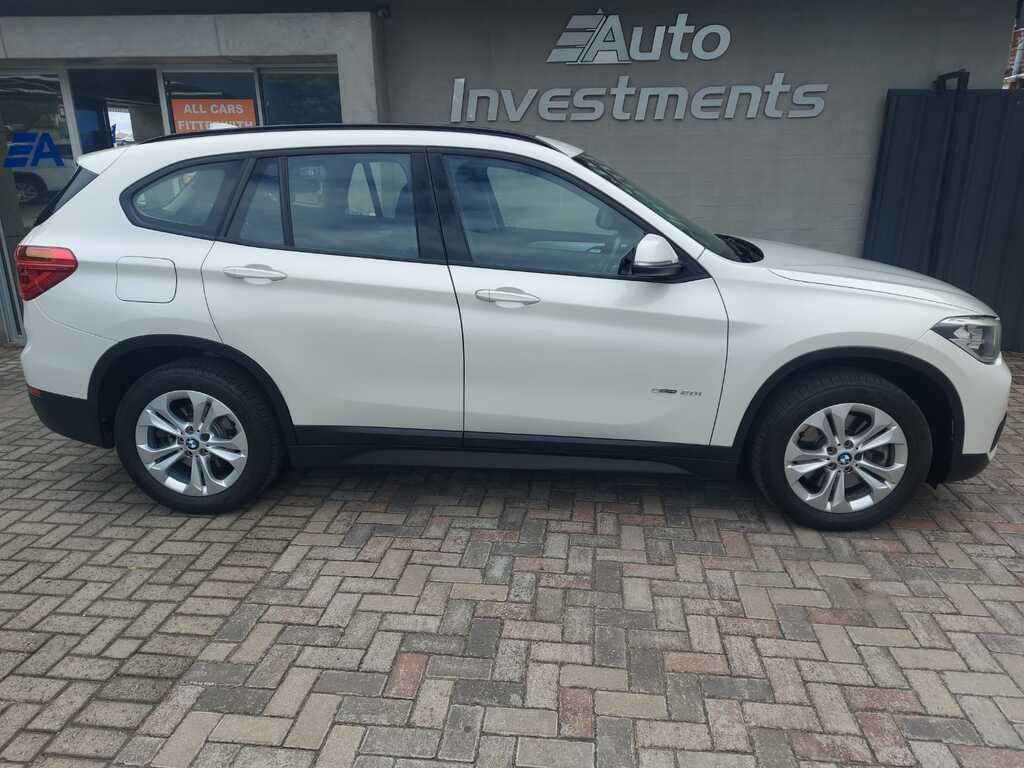 BMW X1 X1 sDRIVE20i  A/T (F48) - 4