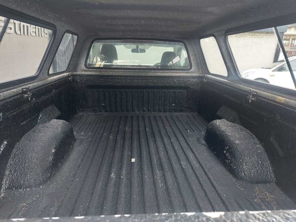 NISSAN NAVARA NAVARA 2.5DDTI SE 4X4 S/C P/U